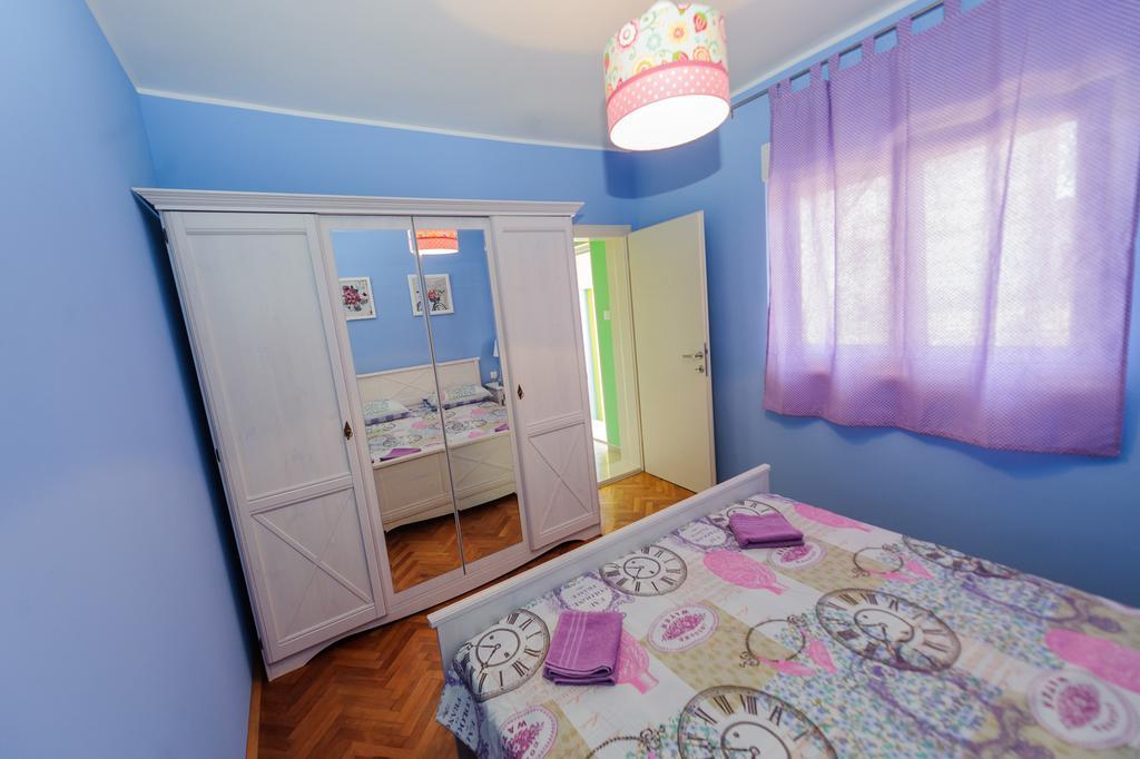 Apartment Marina Kaštela Szoba fotó